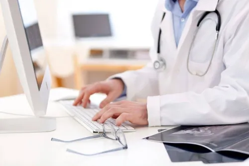 Sempre più persone usano internet per trovare il medico