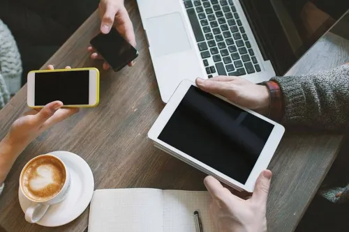 Per quale motivo su IPad e IPhone alcuni siti si vedono incompleti?